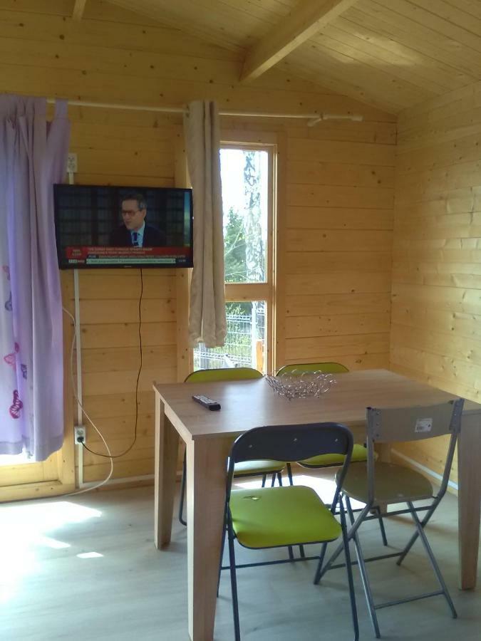 Kameralny Domek Drewniany Letniskowy W Mikolajkach Міколайкі Екстер'єр фото